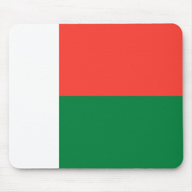 Madagascar Flag Mouse Mat (Front)