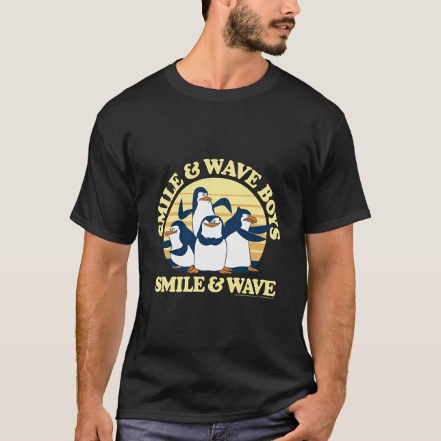Madagascar Penguins Smile And Wave Sunset Text Pos T-Shirt (Front)