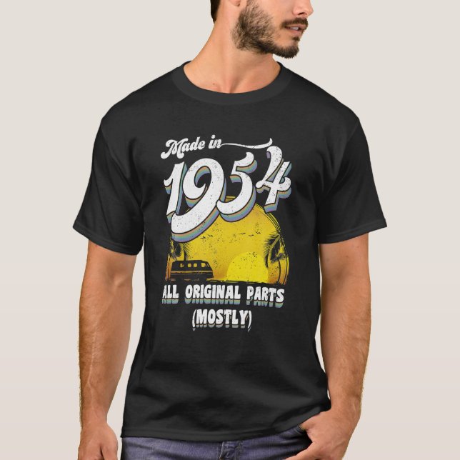 Made In 1954 All Original Parts 70th Birthday Gift T-Shirt (Front)