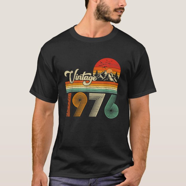 Made in 1976 50 Year Old Birthday Classic Men T-Shirt (Front)
