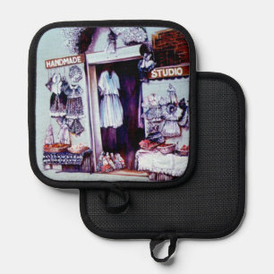 Made in Budapest Pot Holder