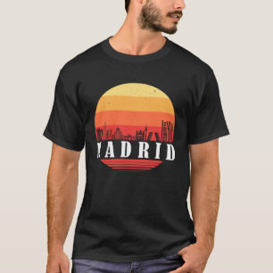Madrid Skyline in Retro Vintage Style T-Shirt