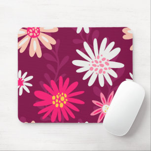Magenta Daisy Design Mouse Mat