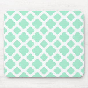 Magic Mint and White Quatrefoil Pattern Mouse Mat