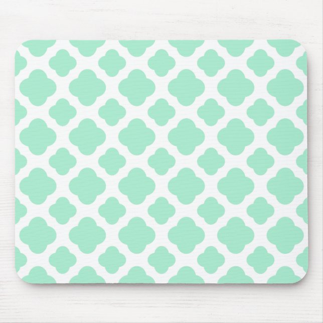Magic Mint and White Quatrefoil Pattern Mouse Mat (Front)