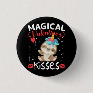 Magical Valentine's Kisses 3 Cm Round Badge