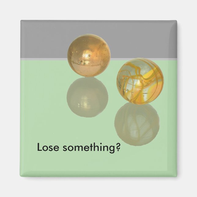 Magnet - Marbles on Table (Front)