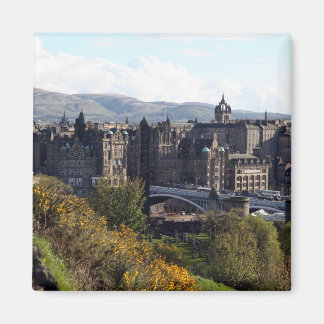 Magnet of North Bridge, Edinburgh