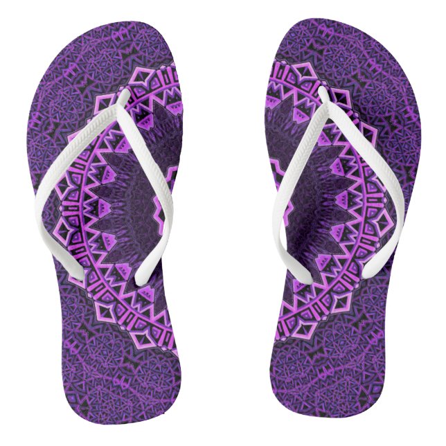 Magnetic purple mandala flip flops (Footbed)