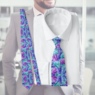Magnificent hydrangea blossoms tie