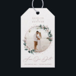 Magnolia & Rose Gold Circle Photo Save The Date Gift Tags<br><div class="desc">Rustic Chic Magnolia Floral with Dusty Pink Circle Framed Photo Save the Date Gift Tag. This design is elegant, airy, and romantic. With faux metallic Rose Gold foil text and golden marble texture on the back side. Personalise it with your picture (you can even replace the marble back with your...</div>