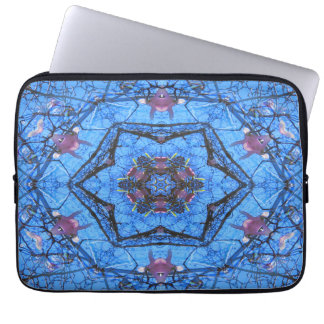 Magnolia tree star.... laptop sleeve