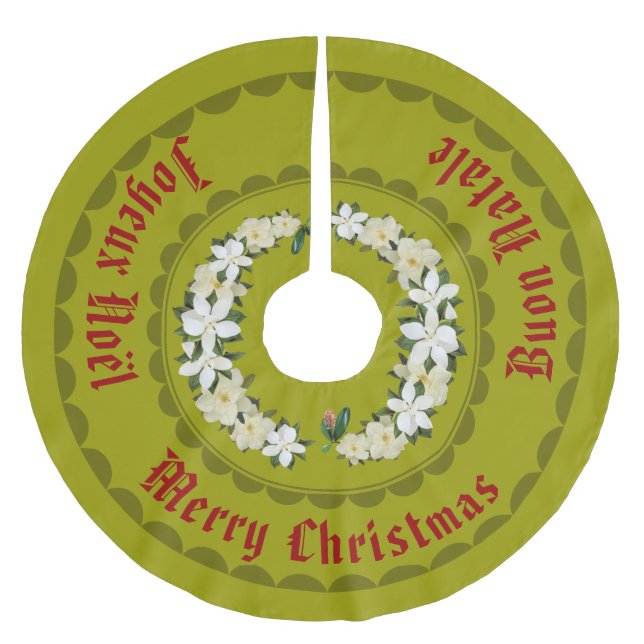 Magnolia Wreath Brushed Polyester Tree Skirt (Front)