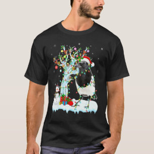 Magpie Bird Xmas Tree Lighting Santa Hat Magpie Ch T-Shirt