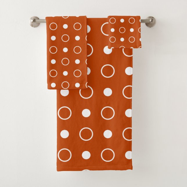 Mahogany and white dots bath towel set (Insitu)