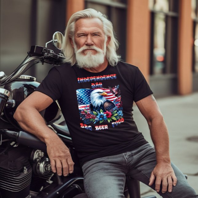 Majestic Eagle Flying Independence Day T-Shirt (Creator Uploaded)
