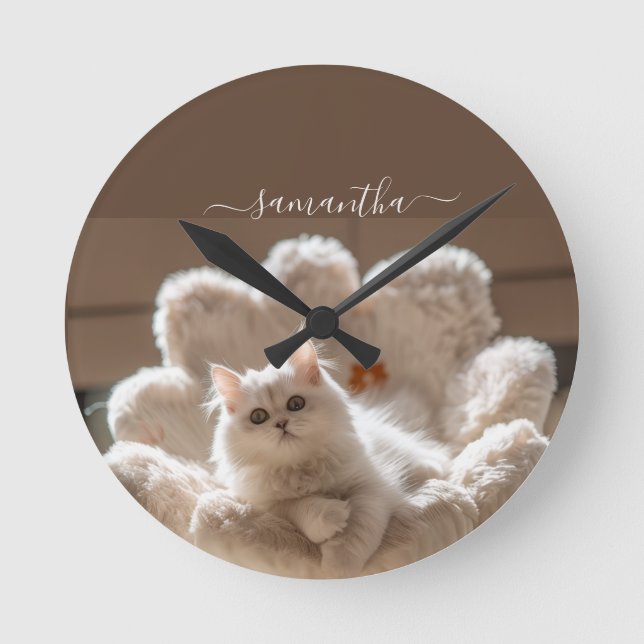 Majestic white cat lover round clock (Front)