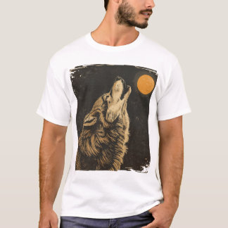 Majestic Wolf Howling at the Moon T-Shirt