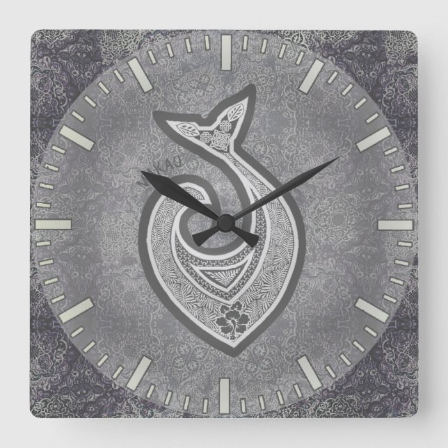 Makau (Hawaiian Fish Hook) round or square Clock (Front)