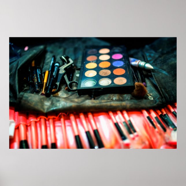 Make-Up Brushes Poster (Front)