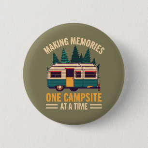 Making Memories on CampSite 6 Cm Round Badge