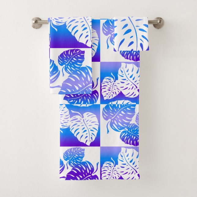 Makua Monstera Tropical Hawaiian Striped Blend Bath Towel Set (Insitu)