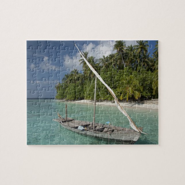 Maldives, North Male Atoll, Island of Kuda Jigsaw Puzzle (Horizontal)