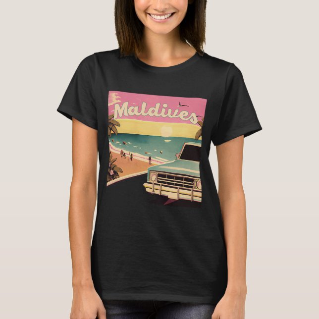 Maldives Retro Beach Vacation Souvenir Maldives Su T-Shirt (Front)