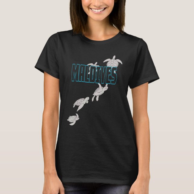 Maldives Sea Turtles Scuba Diving With Turtles T-Shirt (Front)