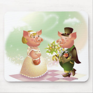 Male pig gives a bouqet of flowers to a female pig mouse mat
