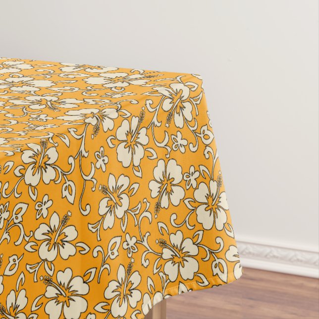 Malia Hibiscus Hawaiian Vintage Floral Tablecloth (In Situ)