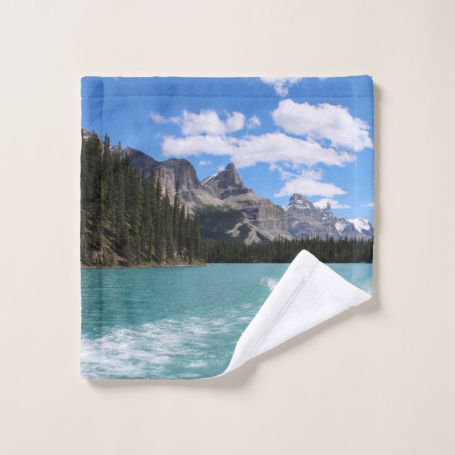 Maligne Lake Jasper National Park Alberta Canada W Wash Cloth (Wash Cloth)