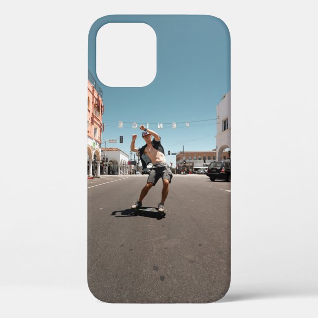 Man playing skateboard Case-Mate iPhone case (Back)