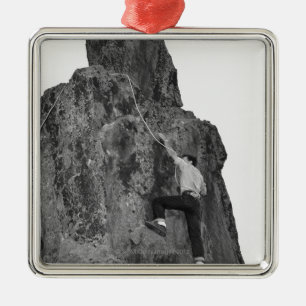 Man Rock Climbing Metal Tree Decoration