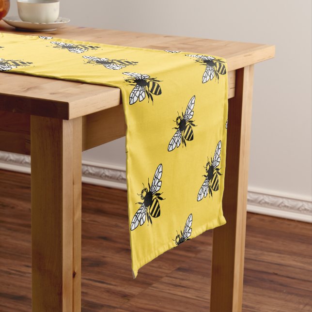 Manchester Bee Short Table Runner (In Situ)