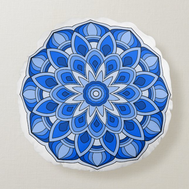 Mandala in blue round cushion (Front)