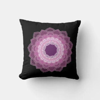 Mandala printed throwpillow