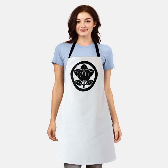 Mandarin orange in a circle apron (Worn)