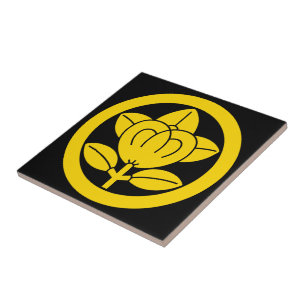 Mandarin orange in circle tile