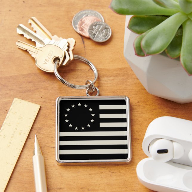 Manga, Betsy Ross Flag or Circle American Flag Key Ring (Desk)
