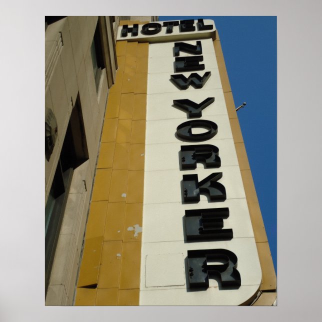 Manhattan Building Art Deco Poster (Front)