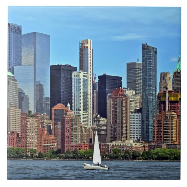 Manhattan NY – Sailboat By Manhattan Skyline Tile (Front)