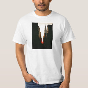 Manhattanhenge Sunset and the Chrysler Building T-Shirt