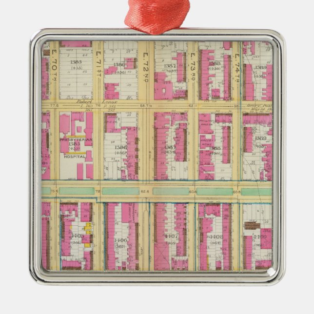 Manhatten, New York 3 Metal Tree Decoration (Front)