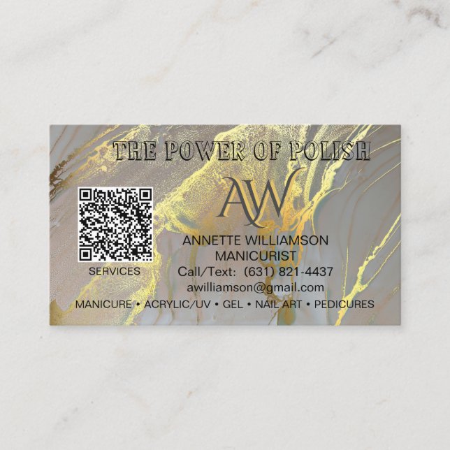 Manicurist Nail Technician Gold Accent Business Card (Front)