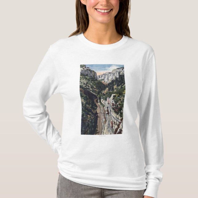 Manitou Springs, Colorado T-Shirt (Front)