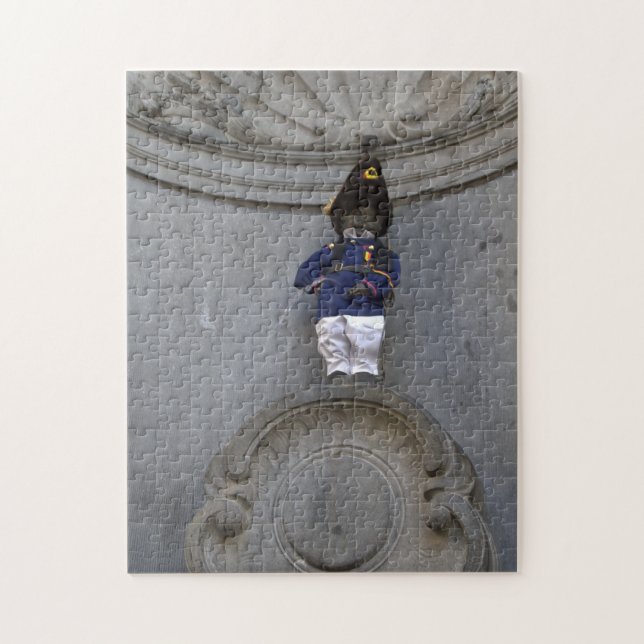 Manneken Pis Jigsaw Puzzle (Vertical)