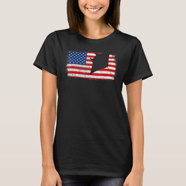 Manta Ray Patriotic American Flag Vintage T-Shirt (Front)