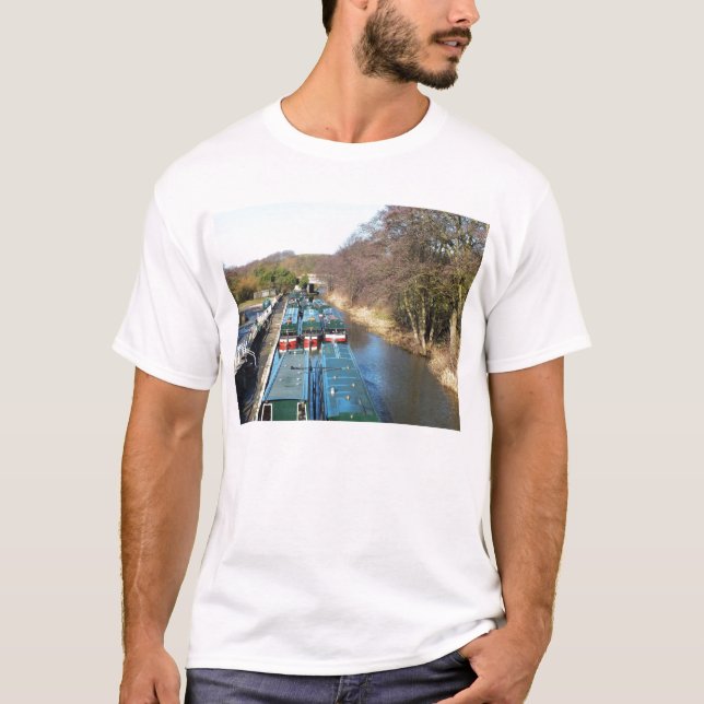 Many canal boats T-Shirt (Front)