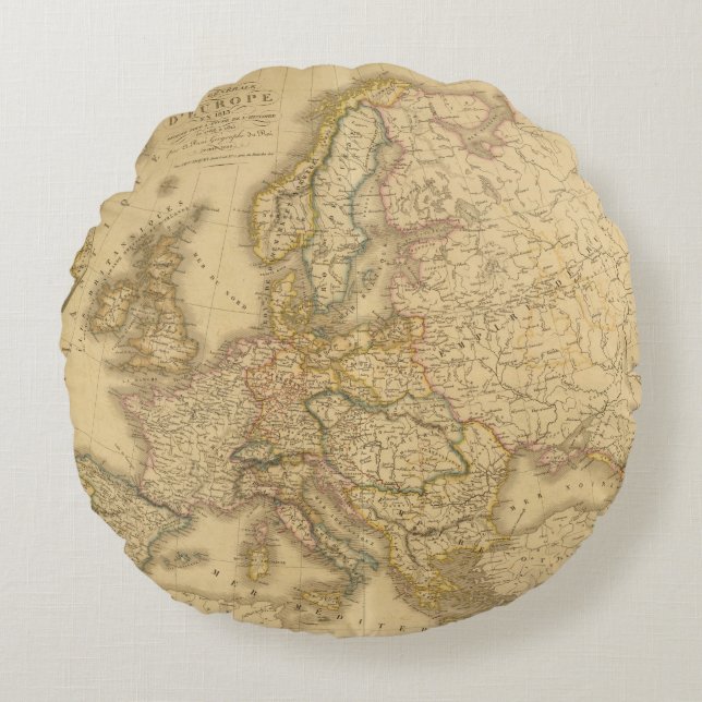 Map of Europe 2 Round Cushion (Front)